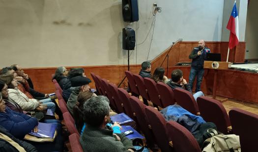 Productores vitivinícolas del Valle del Itata participaron de charla del Ministerio de Energía sobre Eficiencia Energética