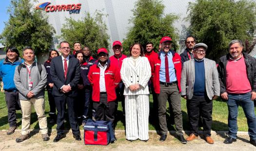 Correoschile celebra 275 años incorporando nuevos vehículos eléctricos a su flota de reparto sustentable