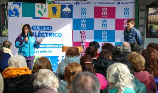 Ministro Pardow visita La Pintana para entregar balance del subsidio eléctrico y destaca apoyo de municipios para postulación presencial