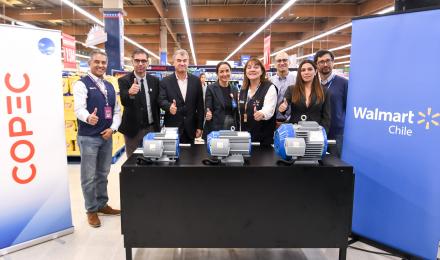 SEREMI de Energía RM asiste al lanzamiento de motores inteligentes de la alianza Copec - Walmart