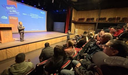 Reunión en Arauco aborda inquietudes de la comunidad por cortes eléctricos y orienta sobre derechos...