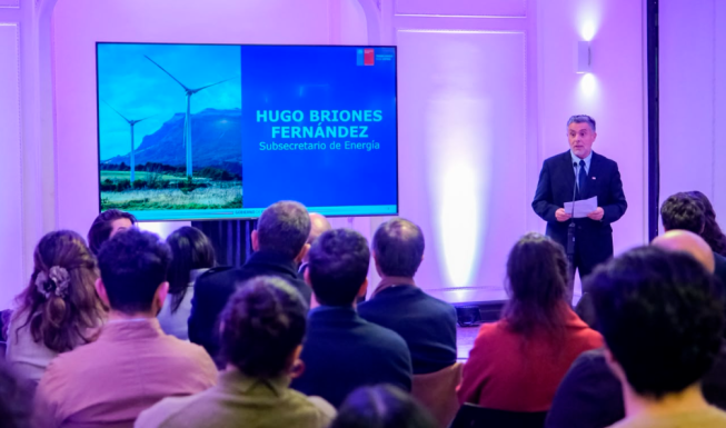 Ministerio de Energía impulsa nueva plataforma para acelerar proyectos con...