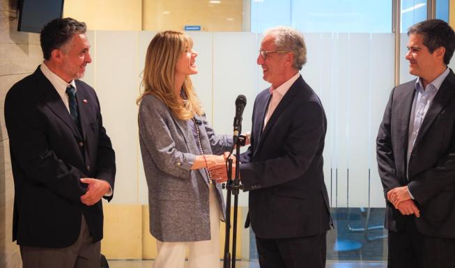 Biministro García y Ximena Rincón sostienen reunión de coordinación por tra...
