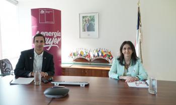 Ministro de Energía y Subsecretaria de la Mujer y Equidad de Género inauguraron la 2 Feria Energía +Mujer