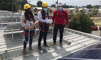 Liceo Polivalente La Frontera de Negrete inaugura sistema solar fotovoltaico 