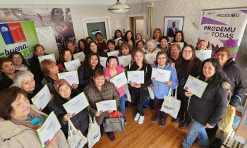 Programa Con Buena Energía capacitó a mujeres de PRODEMU Punta Arenas