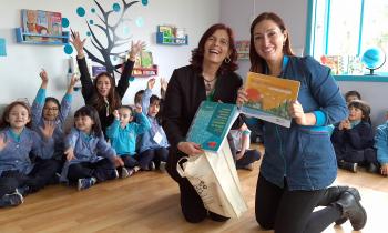 Autoridades entregaron material docente sobre energías renovables y eficiencia energética a The Shepherd School de Punta Arenas