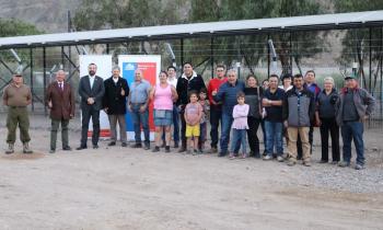 Habitantes de Los Loros cuentan con agua potable gracias a la instalación de una planta solar 