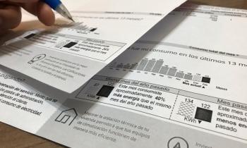 SEC instruye medidas que las eléctricas deben adoptar ante masivos reclamos por cuentas de luz