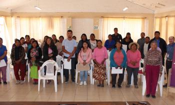 Mujeres de Camiña reciben capacitación de Energía