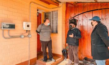 Constatan avance de más del 60% del programa Casa Solar en Valdivia