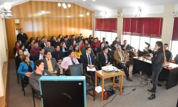 Funcionarios del Poder Judicial se suman al ahorro energético al capacitarse en Eficiencia Energética en Puert...