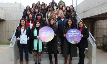 Realizan conversatorio para aumentar la participación de las mujeres en la industria energética