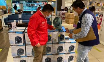 Autoridades de Energía fiscalizan venta de ventiladores, aires acondicionados y enfriadores los que deben cont...