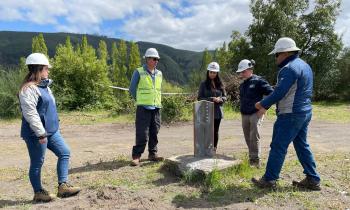 Autoridades monitorean estado de avance en reposición de torres de alta tensión en Hualqui