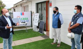 Ministerio de Energía abre licitación para instalar paneles fotovoltaicos en viviendas de La Serena