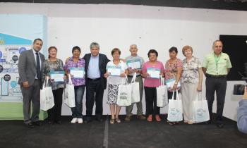 Más de 200 vecinos de La Pintana aprendieron sobre el buen uso de la energía en sus hogares