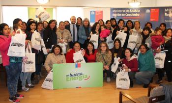 Jefas de hogar de la Región se convierten en embajadoras de la eficiencia energética
