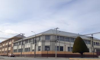 SEREMI de Energía y AgenciaSE licitan $930 millones para mejoramiento térmico de 2 liceos y 2 edificios públic...