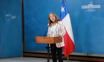 Ministra de Energía confirma la voluntariedad para recambio de los medidores inteligentes y anuncia que las distribuidoras eléctricas devolverán los dineros cobrados