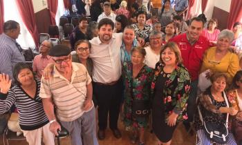 Subsecretario de Energía se reúne con adultos mayores de Calama y María Elena para explicar Agenda Social del...