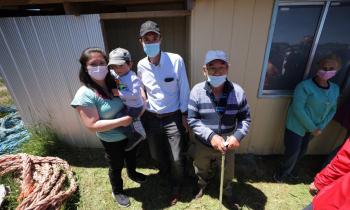 Biministro de energía y minería inaugura electrificación de isla taucolón que entrega energía eléctrica 24 horas al día