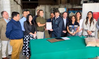 El Ministerio de Energía firmó carta compromiso con la Asociación Chilena de Biomasa que busca mantener el suministro de pellet para calefacción de viviendas durante el invierno