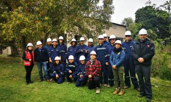 Seremi de Energía de Valparaíso lleva a estudiantes a vivir una experiencia práctica en la generación de energía eléctrica