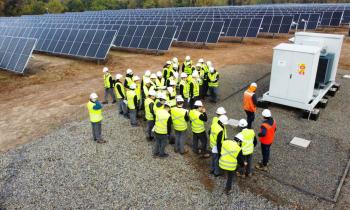 Estudiantes visitan planta fotovoltaica para fortalecer sus conocimientos sobre Educación Energética
