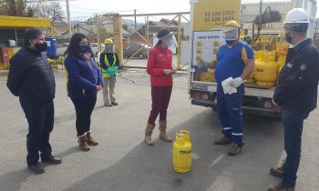 Seremi de Energía y Director de SEC  Valparaíso realizan fiscalización de entrega de “cilindros de gas” en pandemia